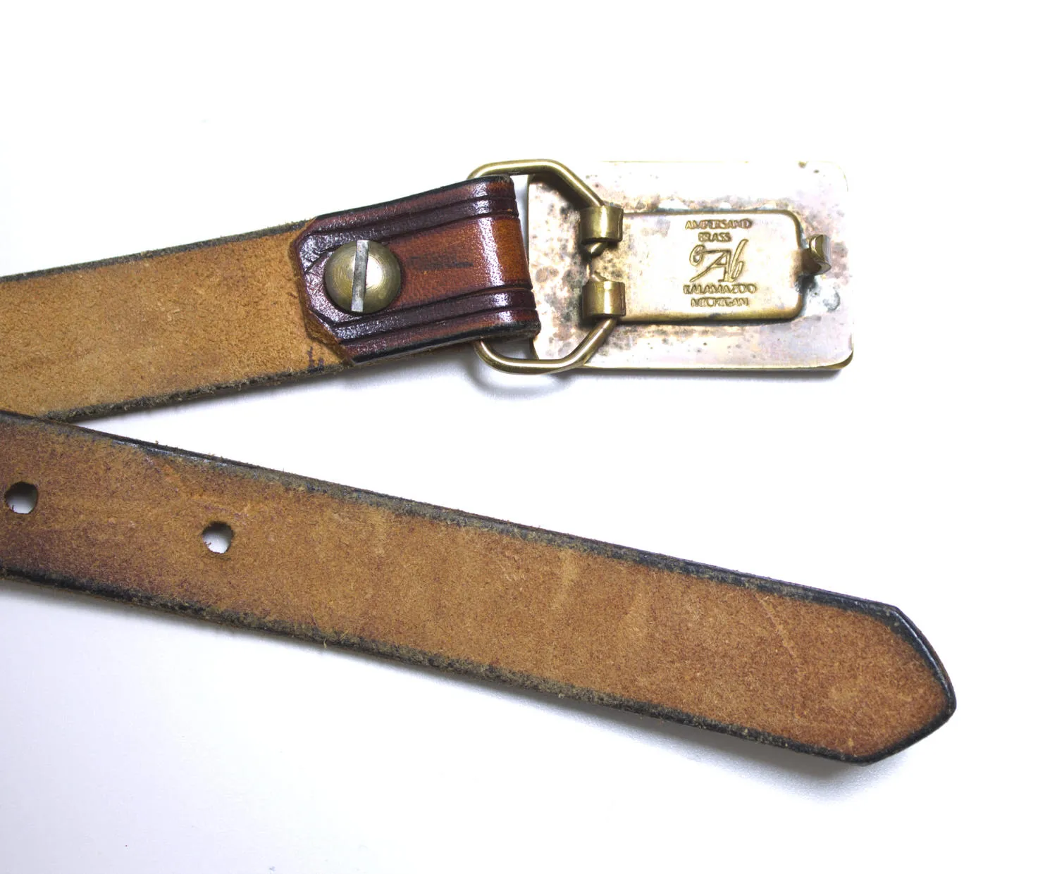 1970s Belt Tooled Brown Leather Wooden Buckle L