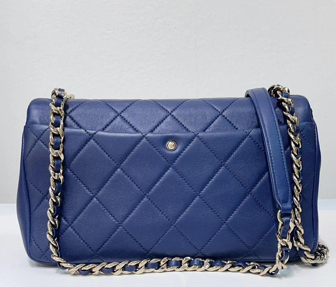 CHANEL Medium Calfskin Quilted Resin Bi-Color Chain Flap Bag Navy