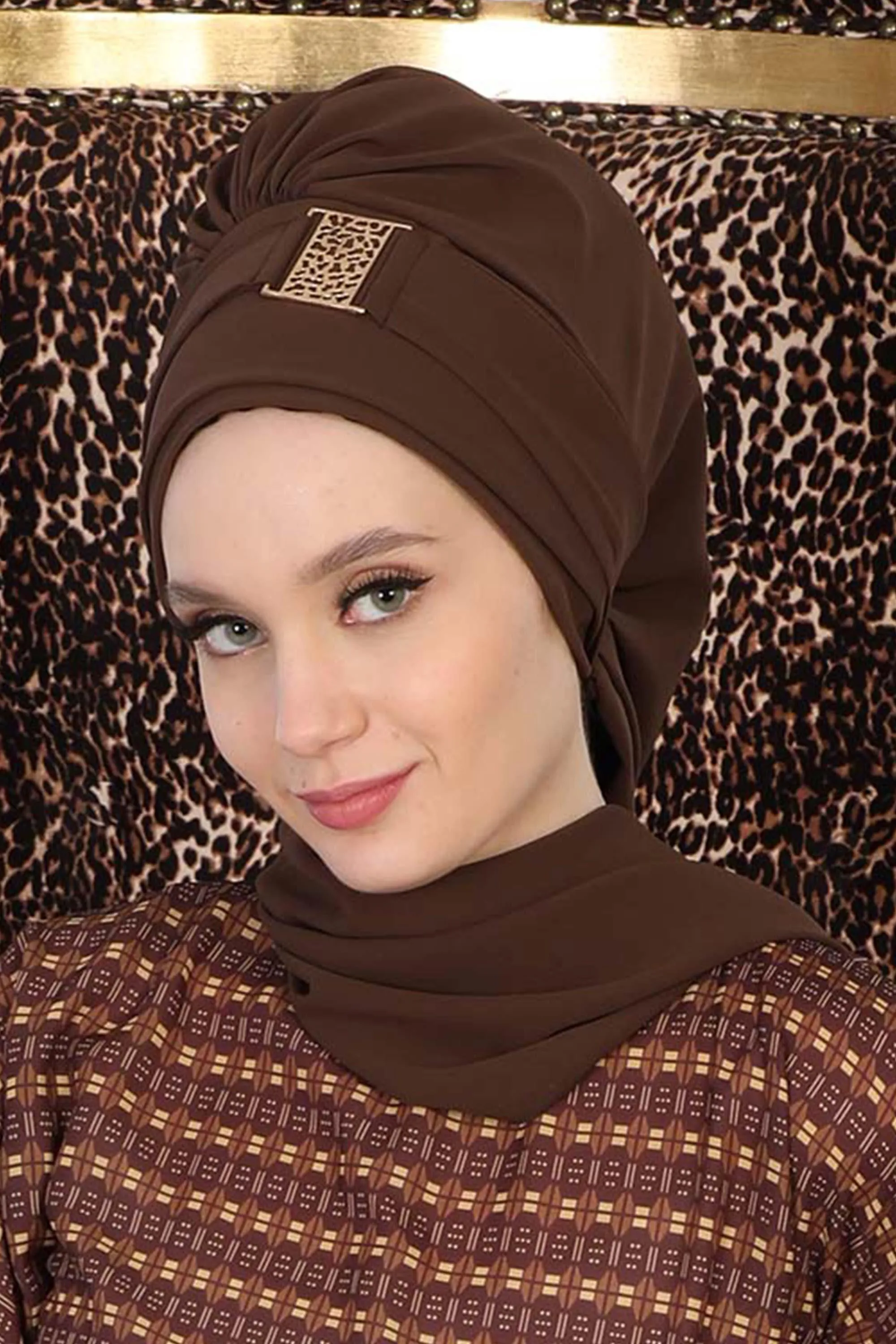 Chiffon Instant Turban with Gold Leopard Pattern Accessory, Adjustable Instant Turban Headscarf for Women, Pre-Tied Turban Hijab Cover,HT-11