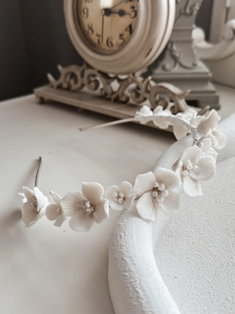 Elodie Girls Porcelain White Flower Headband