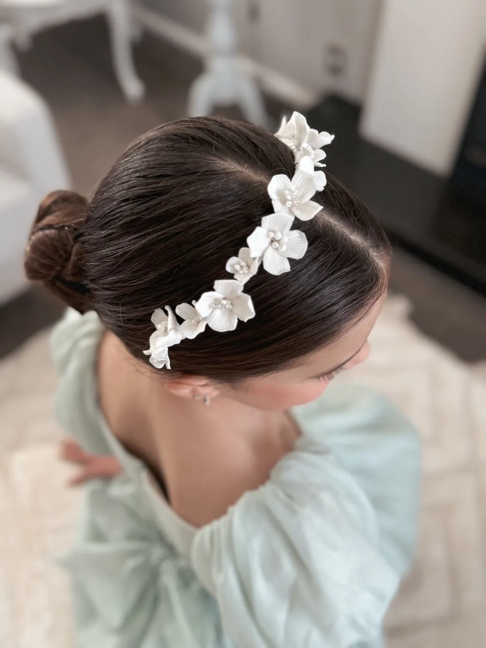 Elodie Girls Porcelain White Flower Headband