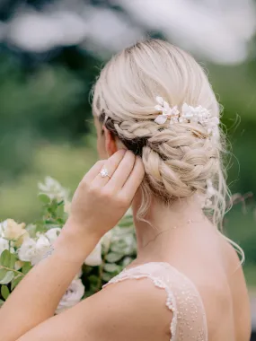 LILY Porcelain Blossom and Pearl Comb